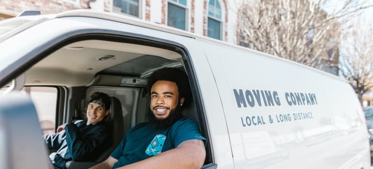movers who can make sure to handle a short notice move with ease