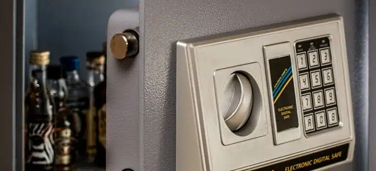 metal safe