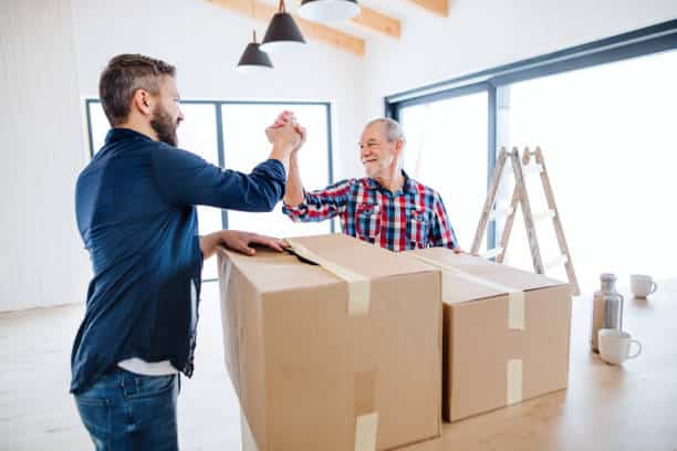 How to help the elderly move into a new place