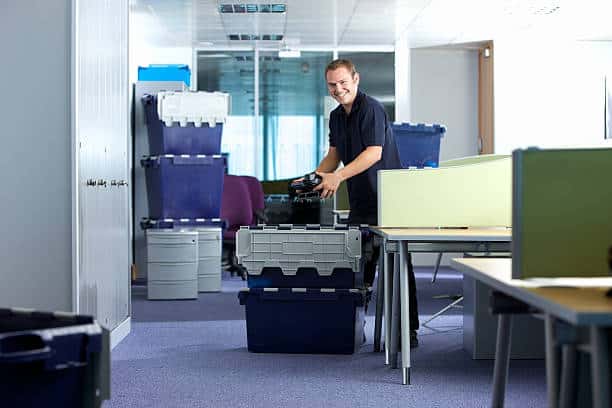 How to hire a commercial mover